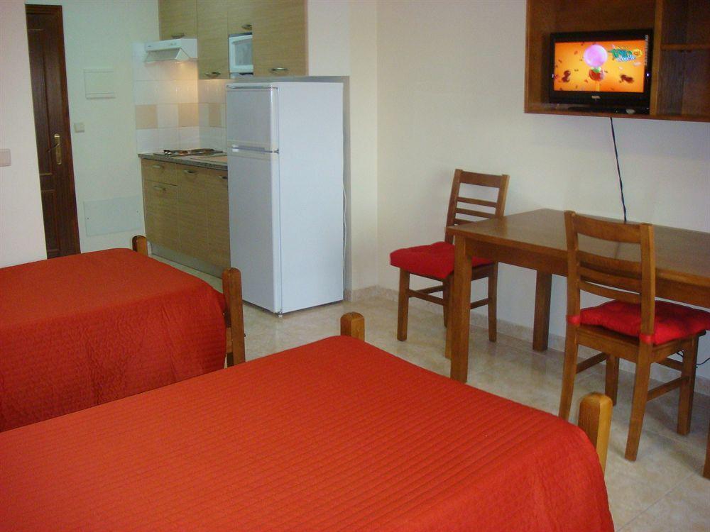 Residencia Santa Marta Tomar Ngoại thất bức ảnh
